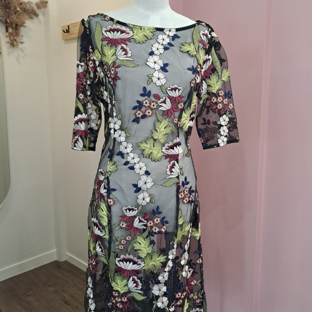 Annah S - Sheer Embroidered Floral Dress - Size M