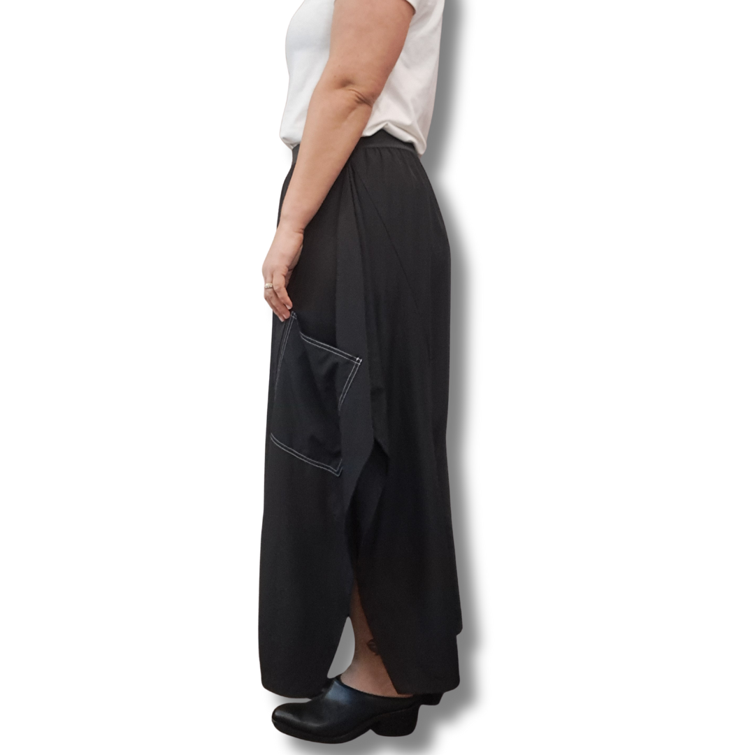 Brooklyn Blak - Rhode Skirt - Size M (14-16) -Side