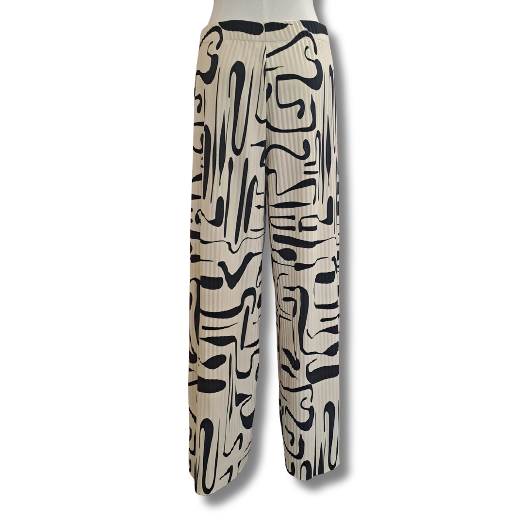 COS - Wide Leg Geometric Pants - Back View