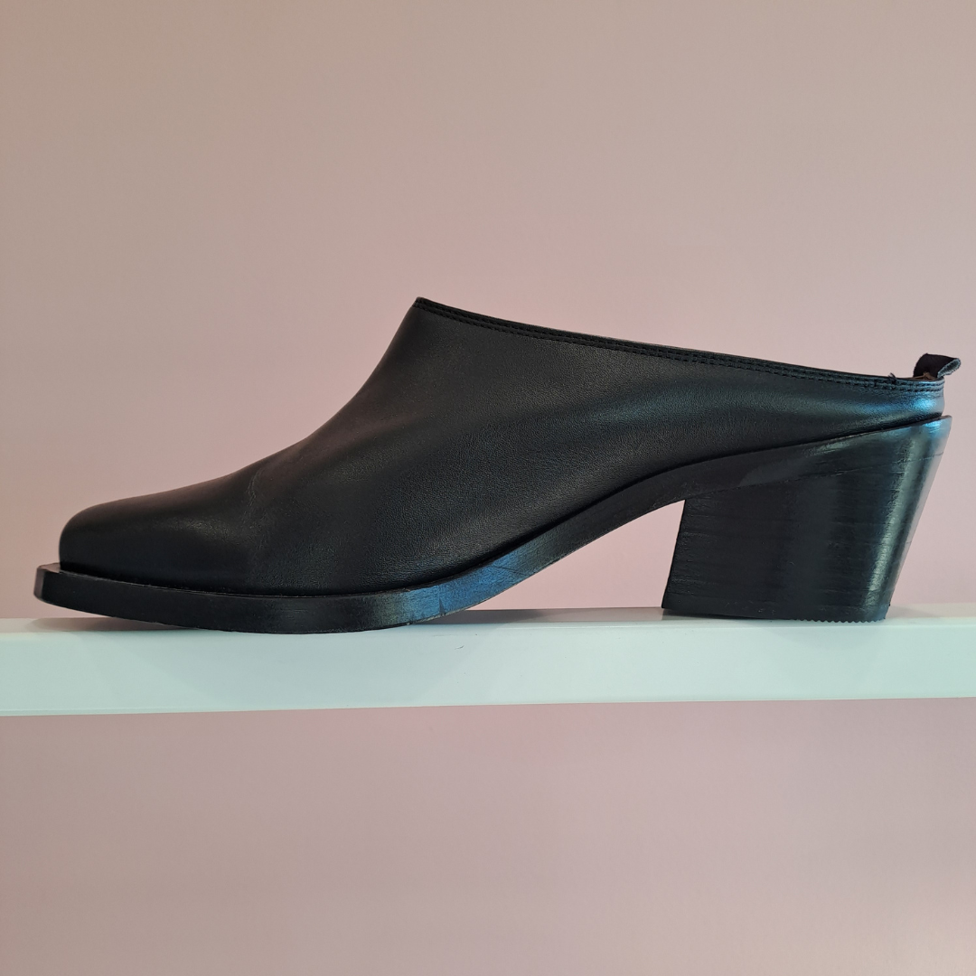 Deadly Ponies - Mule Riders - Size 41/10 - Side