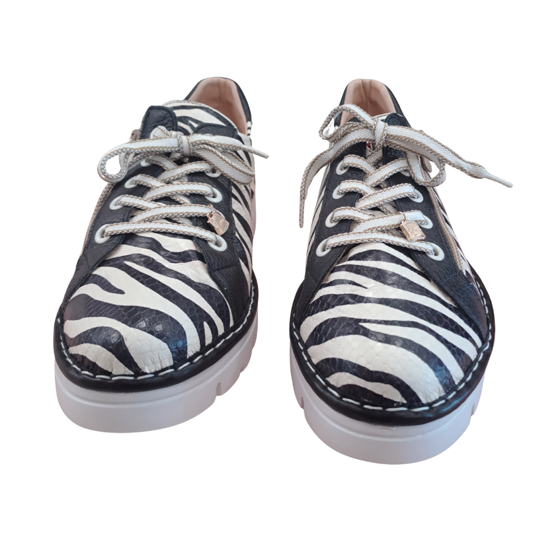 Jose Saenz For Neo - Zebra Favourite Sneakers - Size 41/10 - Front