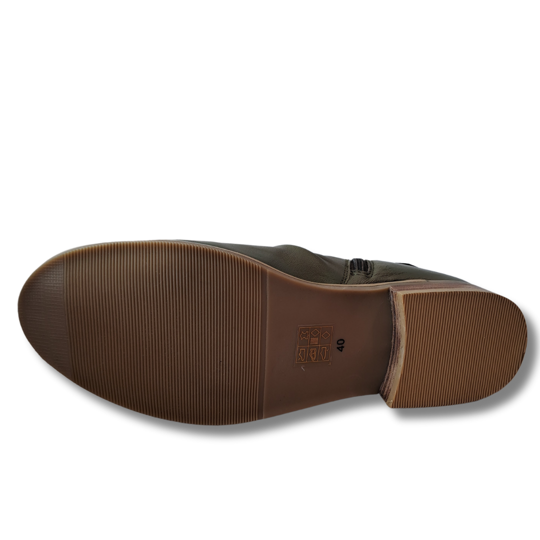 Le Sansa - Willow Olive Boots - Sole View