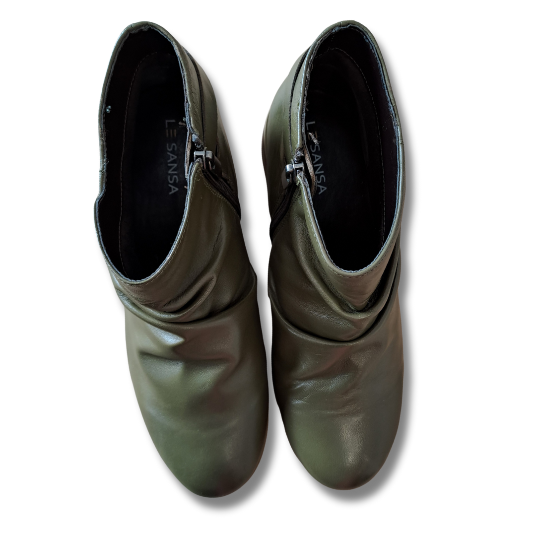 Le Sansa - Willow Olive Boots - Upper View