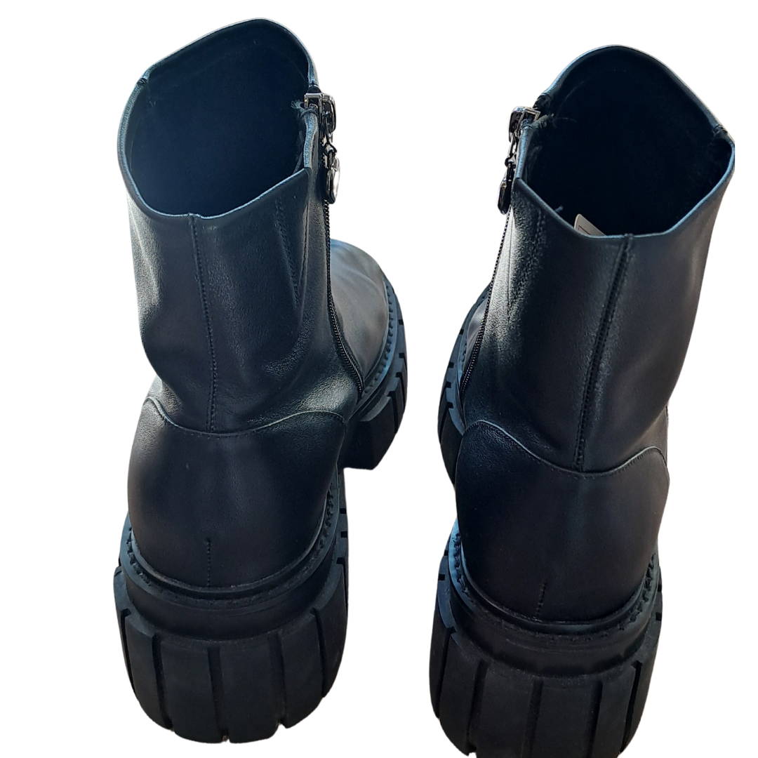 Minx - 'Black' Boots - Size 41 / 10 - Back