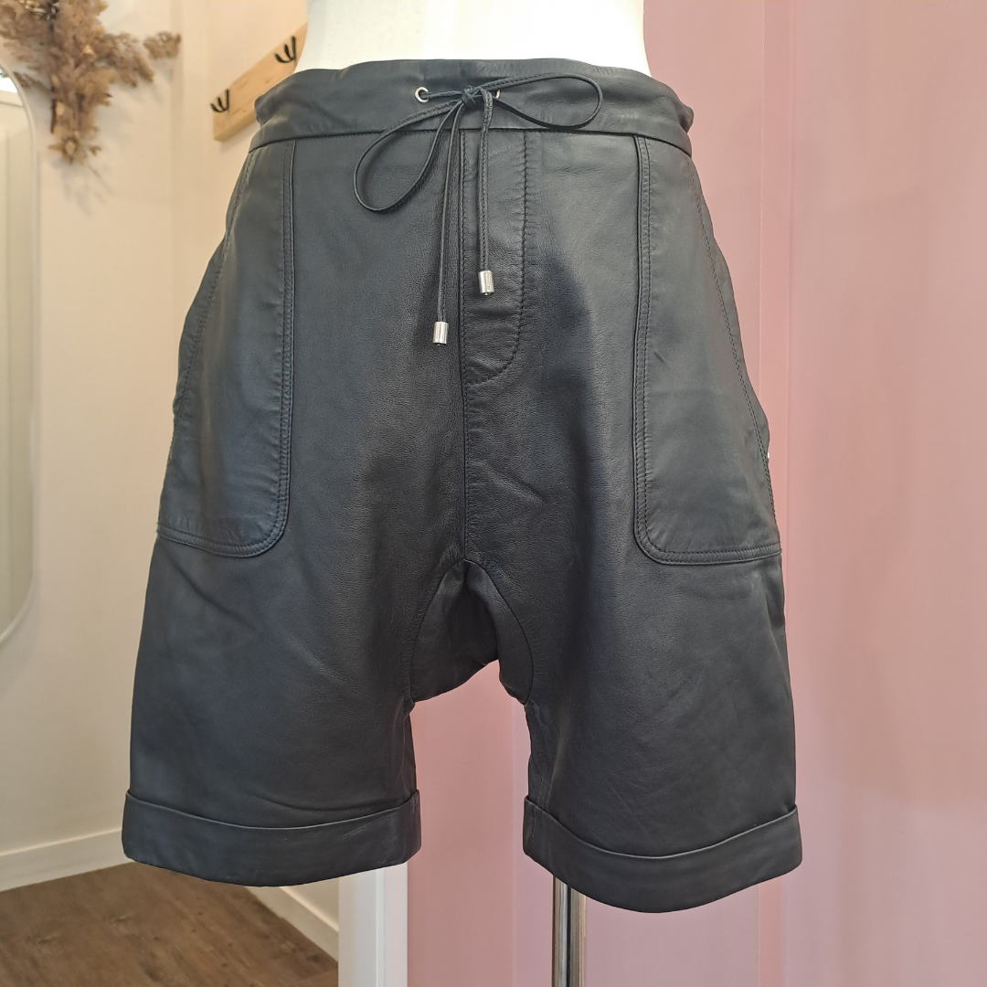 Moochi - Leather Lux Helix Shorts - Size M