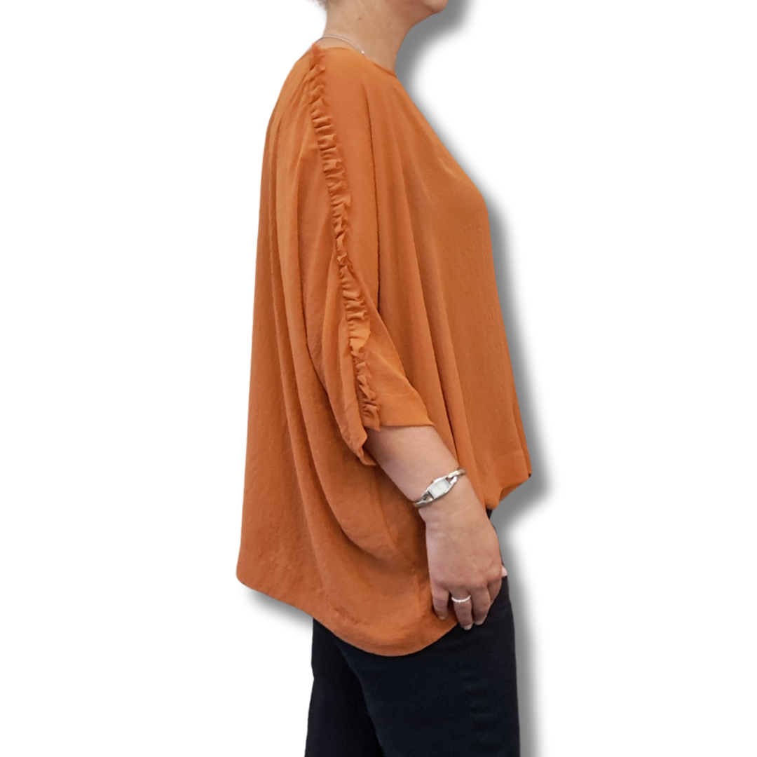 Moochi - Sessional Top - Side View