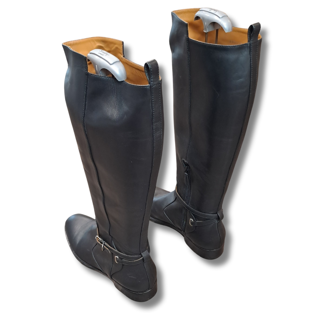Balenciaga leather boot - back view