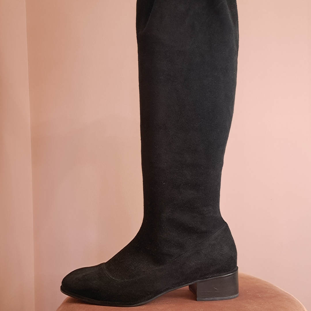 Isabella Anselmi - Esquire Black Velvet Boots - 41/10