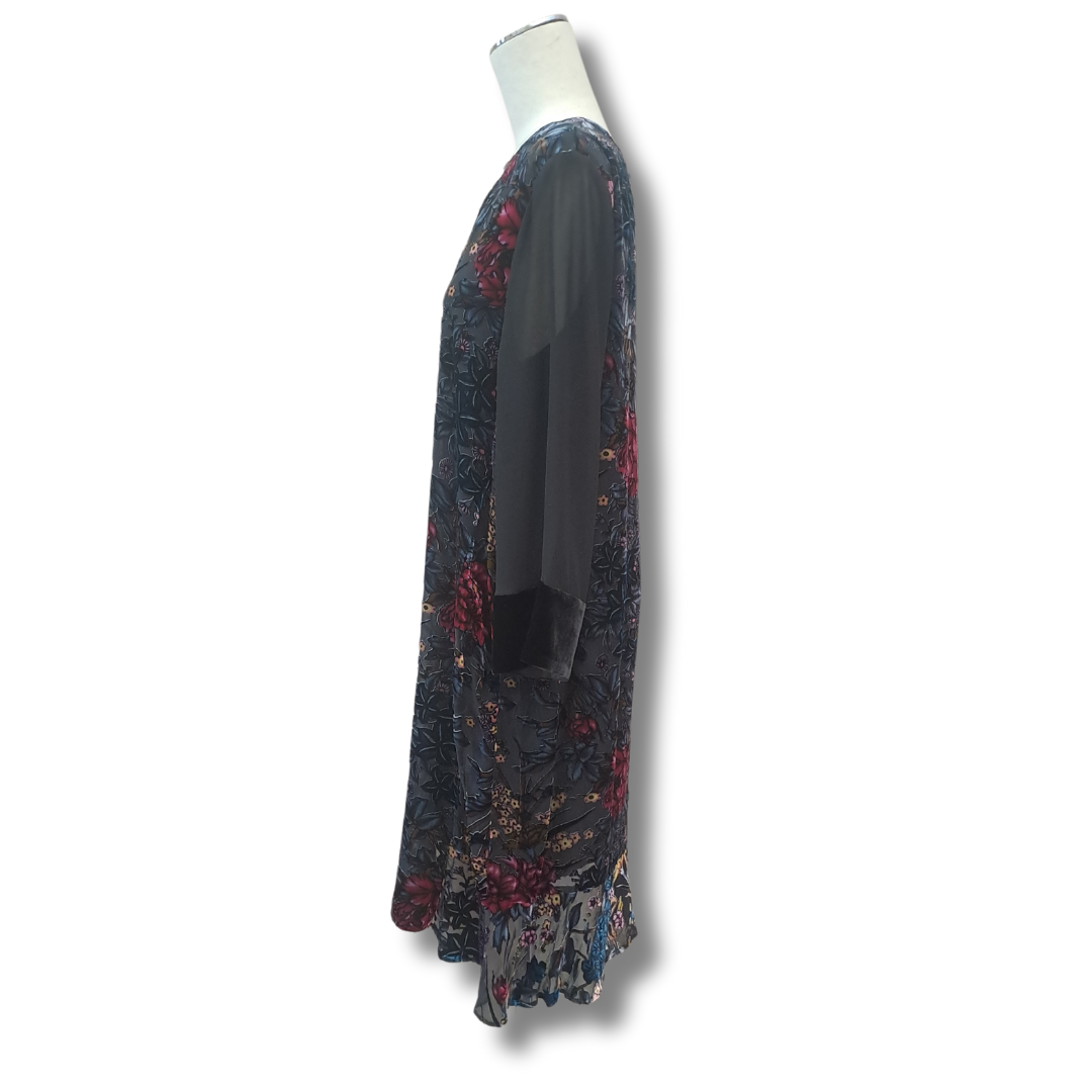 Verge - Zen Dress - Side View