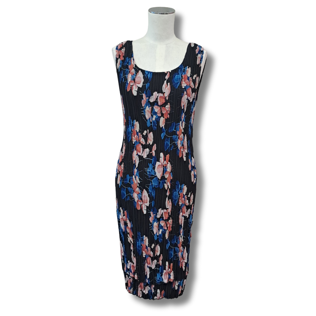 Annah Stretton - Floral Crepe Dress - Front View