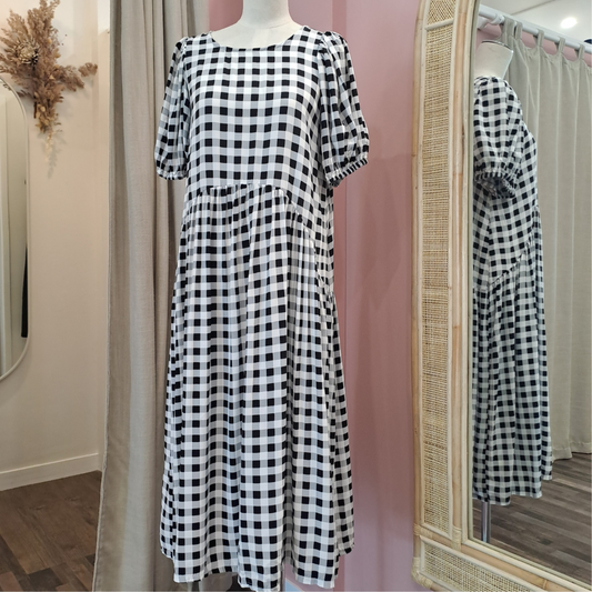 Briarwood - Gingham Midi Dress