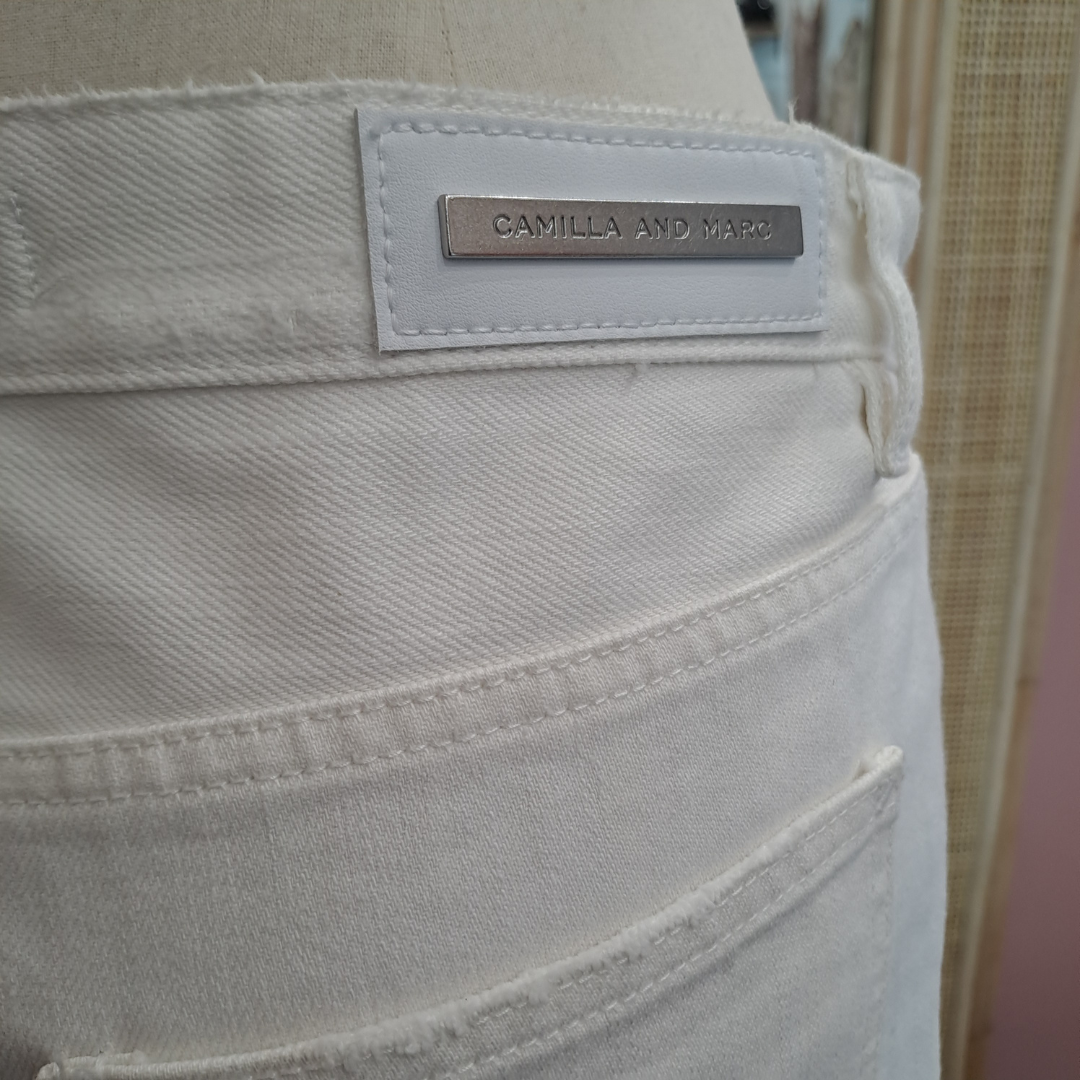 Camilla & Marc - Margot Copped White Wash Jeans