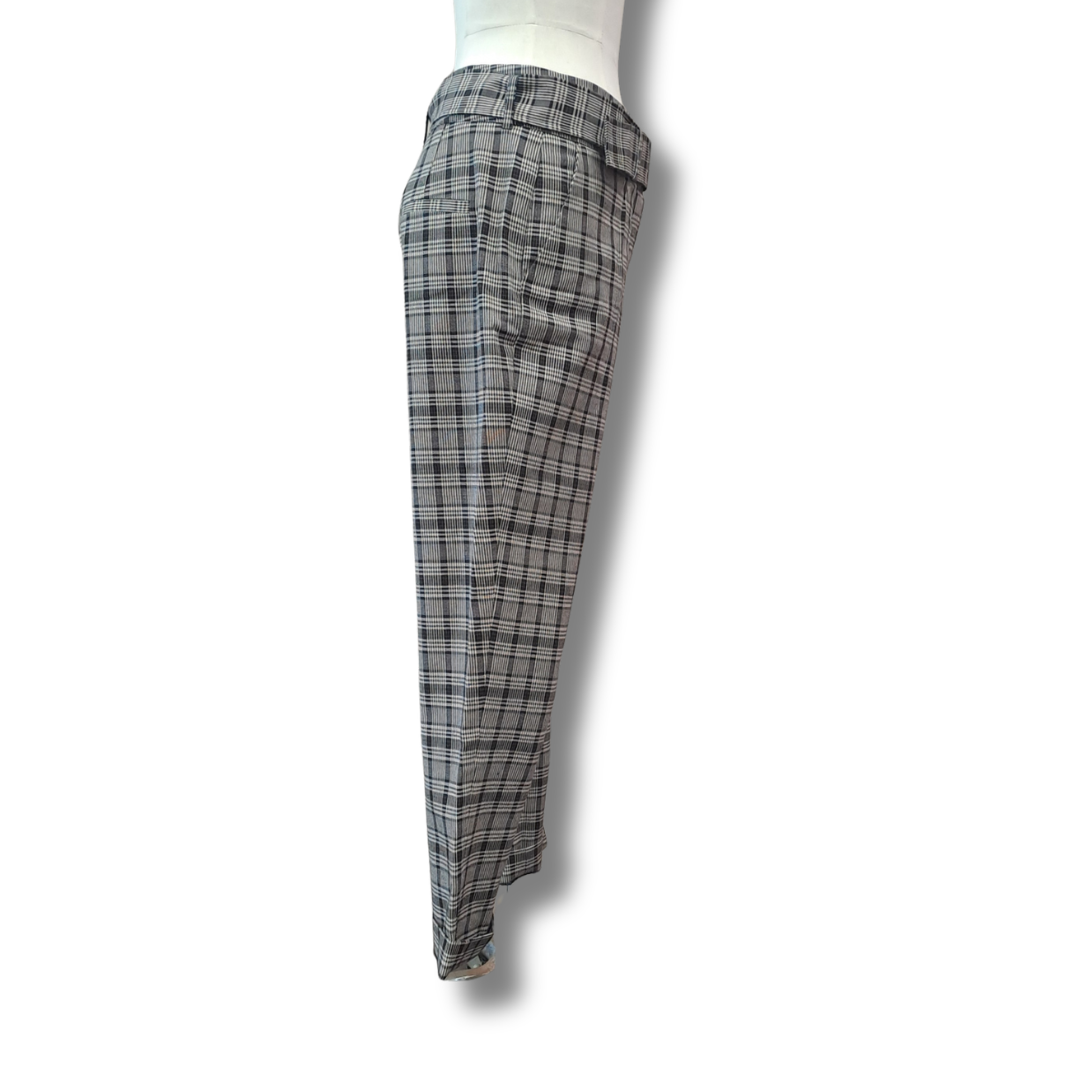 Max - Check Pants - Size 10