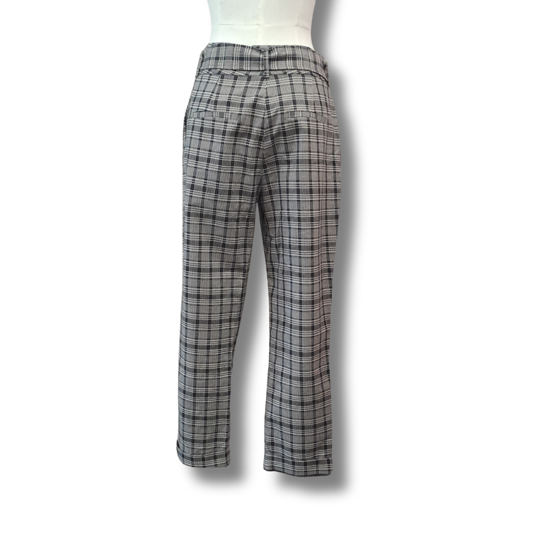 Max - Check Pants - Size 10