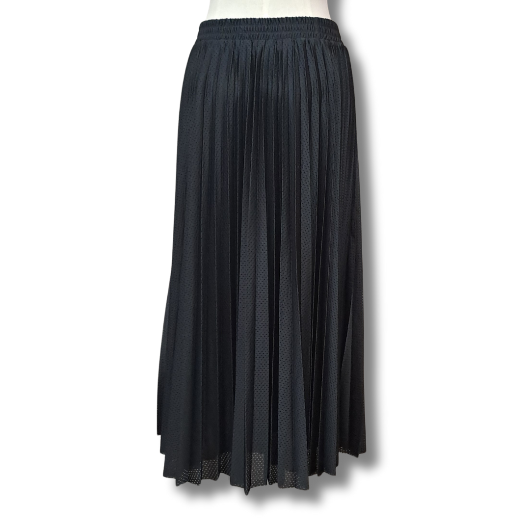 David Pond - Heart Print Pleat Skirt - Back View