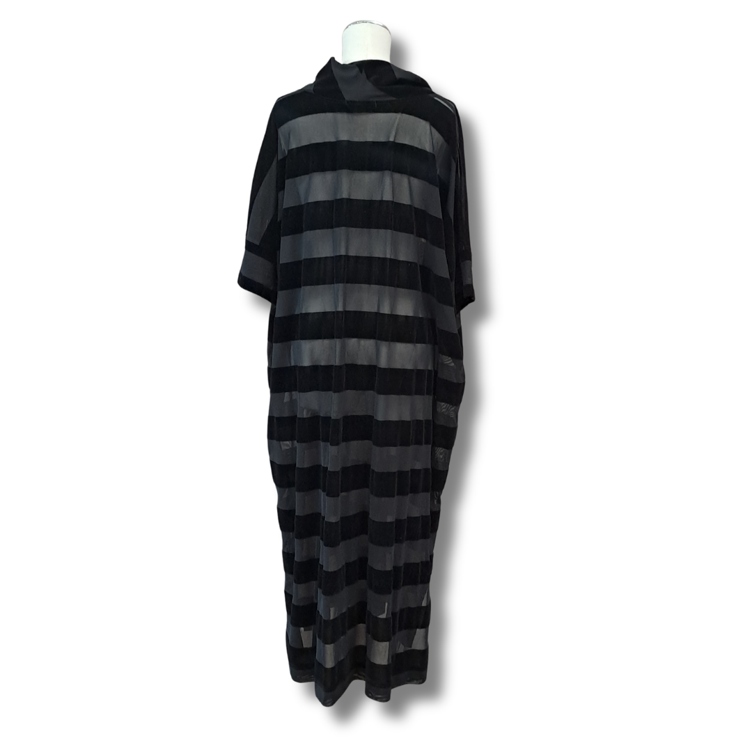 Deeanne Hobbs - Primative Dress - Size 16 - Back