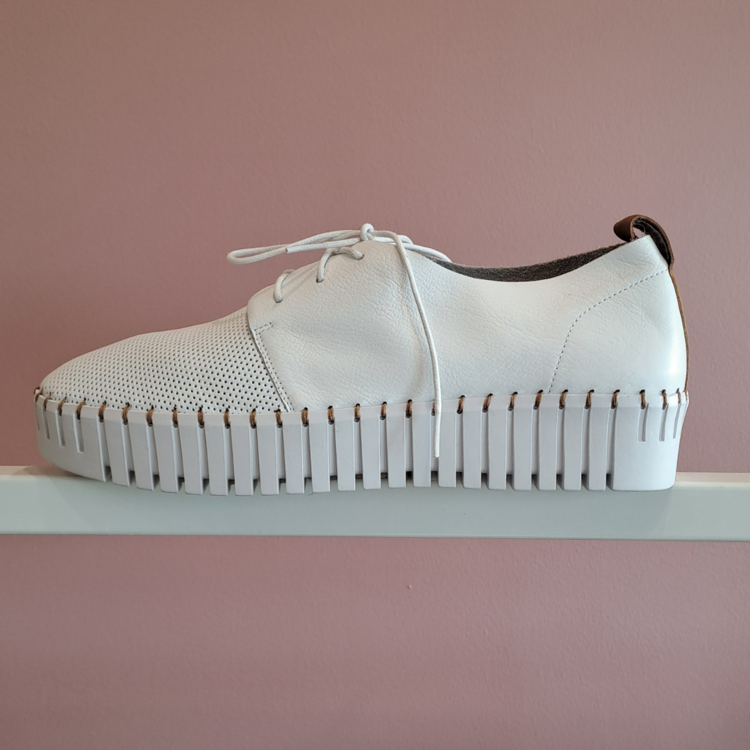 Django & Juliette - Batu Shoe - Size 41