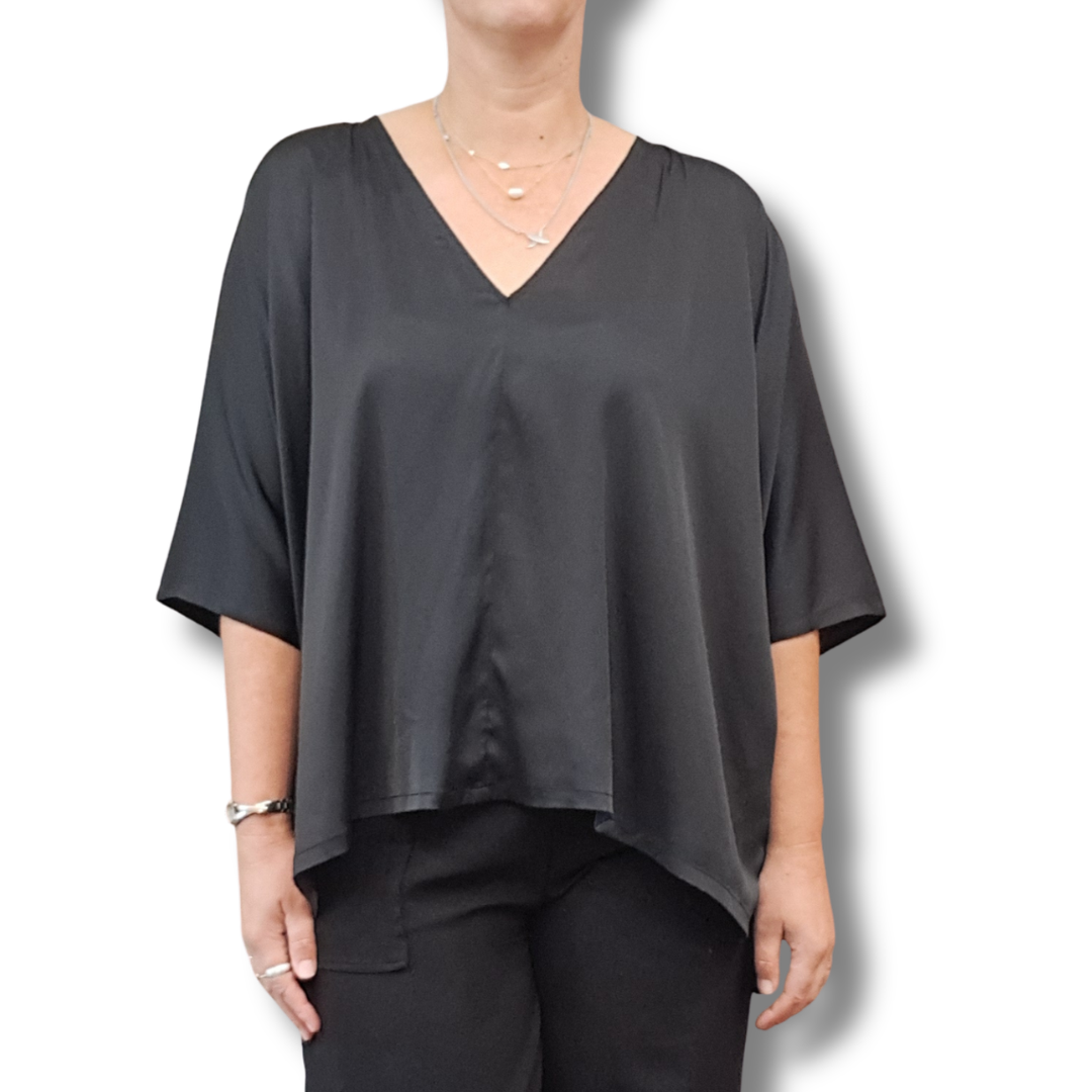 Eb & Ive - Staple Top - Size M - BNWT - Front