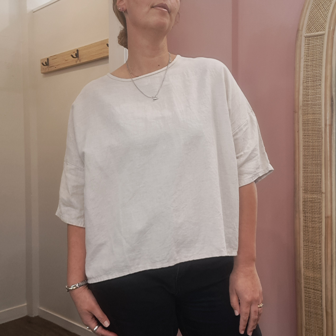 Harrie & Sam - Linen Top - One Size