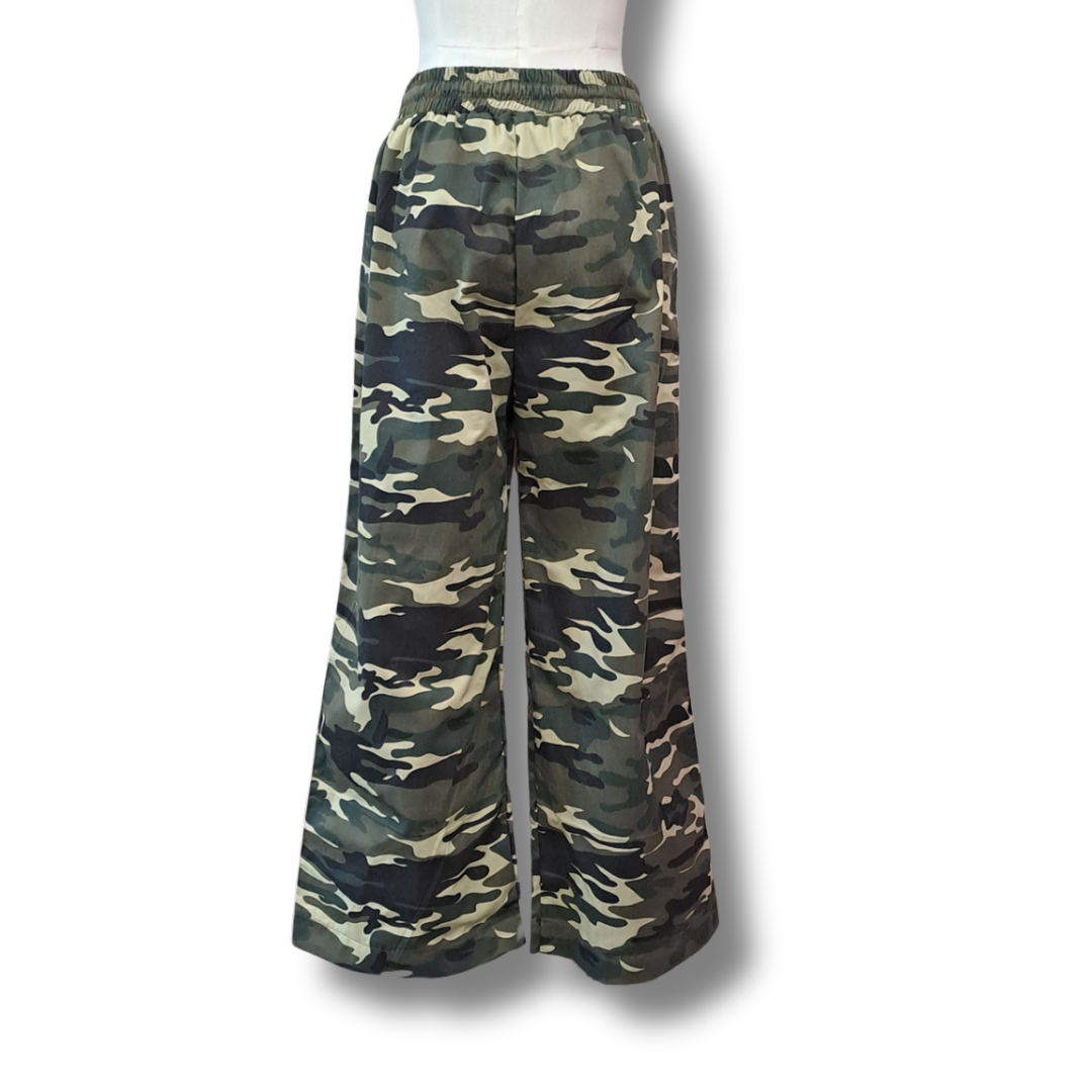 Heidi Frank - Kenny Camo Pant - Size 12 Back