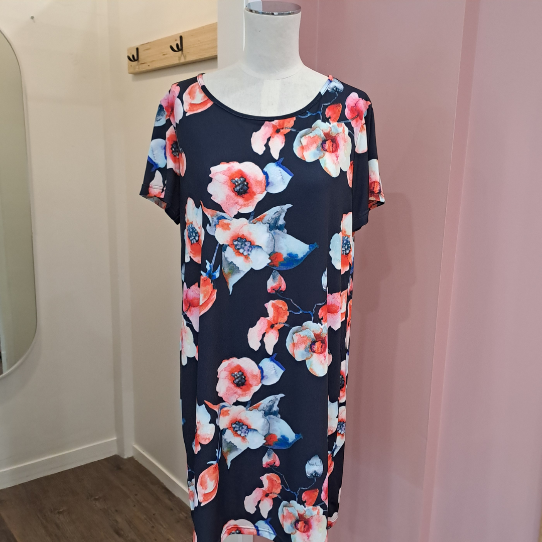 In Love With Ivy - Floral Shift Dress - Size 12
