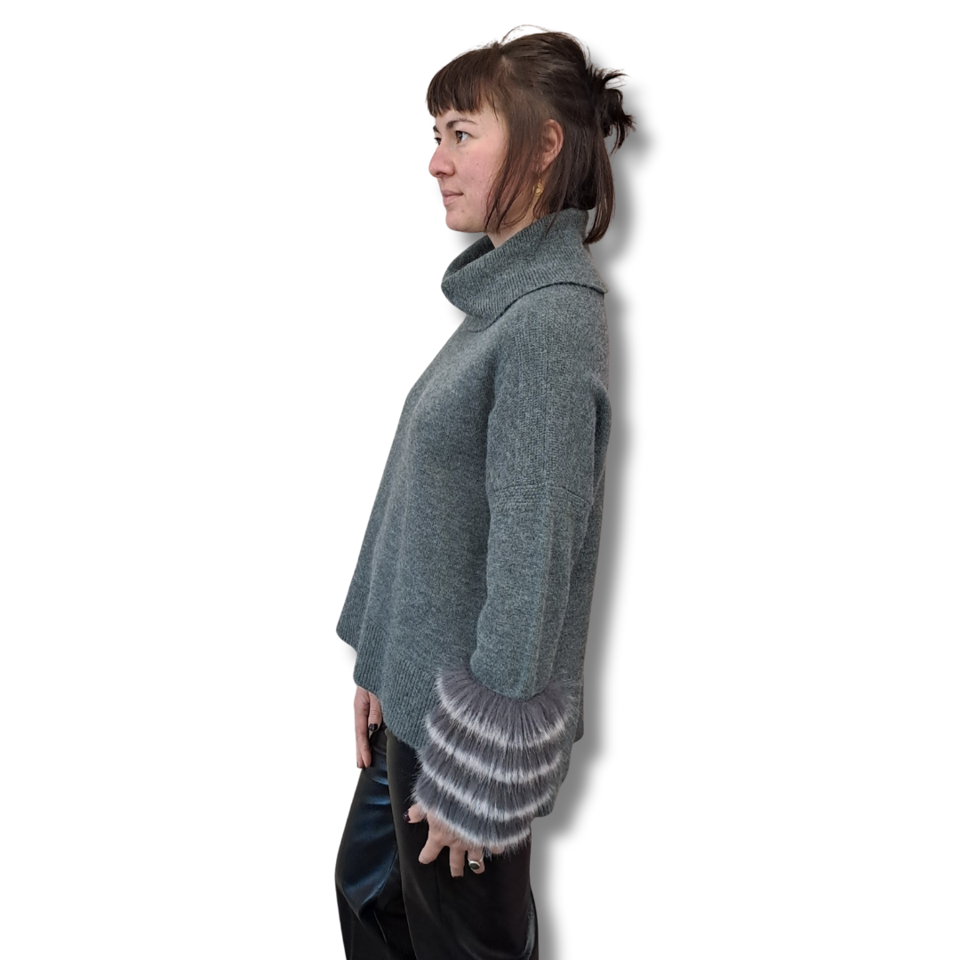 Joseph Ribkoff - Faux Fur Sleeve Sweater - Size M - BNWT - Side