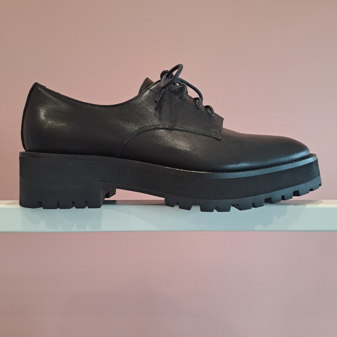 Karen Walker - Margot Lace Up Brogues - Size 38/7