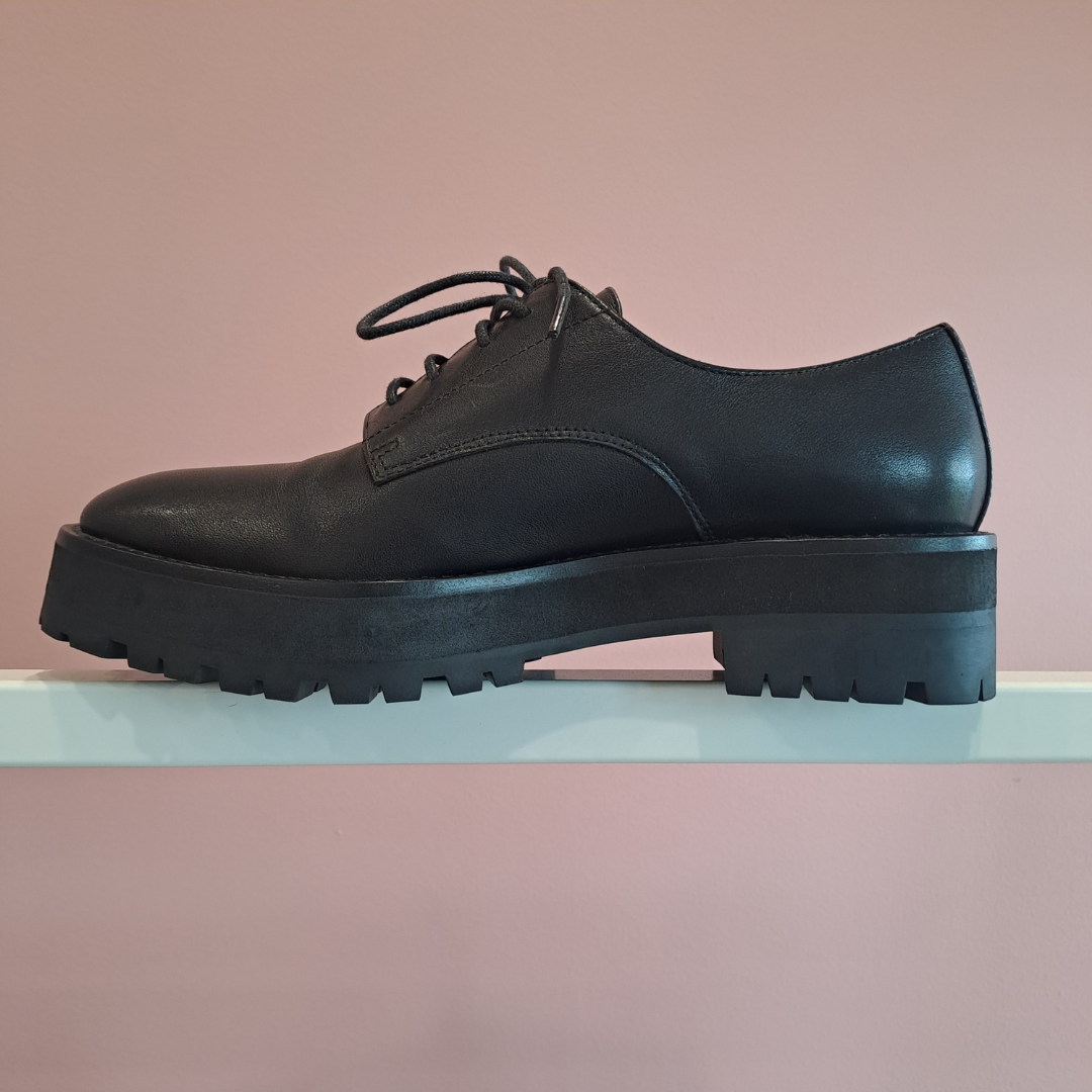 Karen Walker - Margot Lace Up Brogues - Size 38/7 - Side