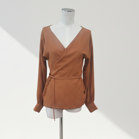 Kilt - Chestnut Wrap Top - Size 10