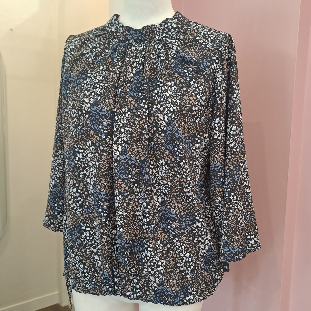 Kilt - Demi Top - Size S