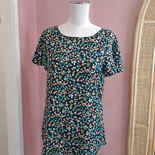 Kilt - Floral Reversible Top - Size 8