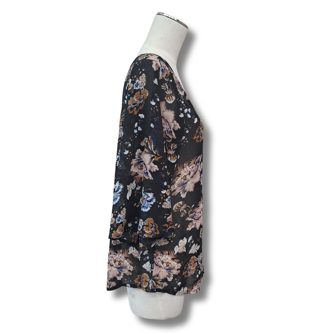 Kilt - Sheer Floral Top - Size 10 - Side