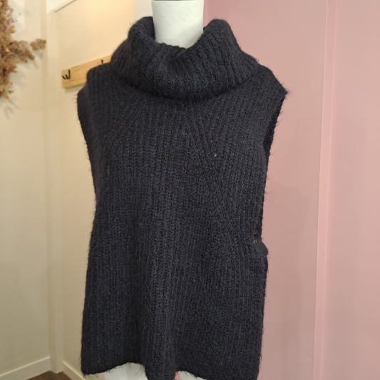Marco Polo - Roll Neck Vest - Size XS - BNWT