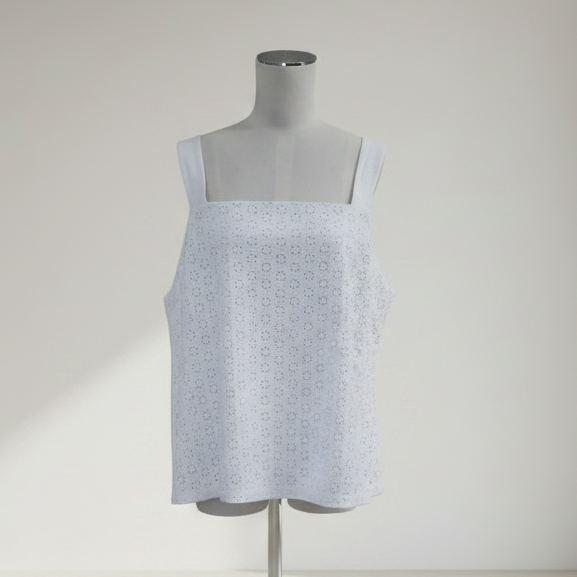 Max - Broderie Anglaise Cami - Size 18 - Front