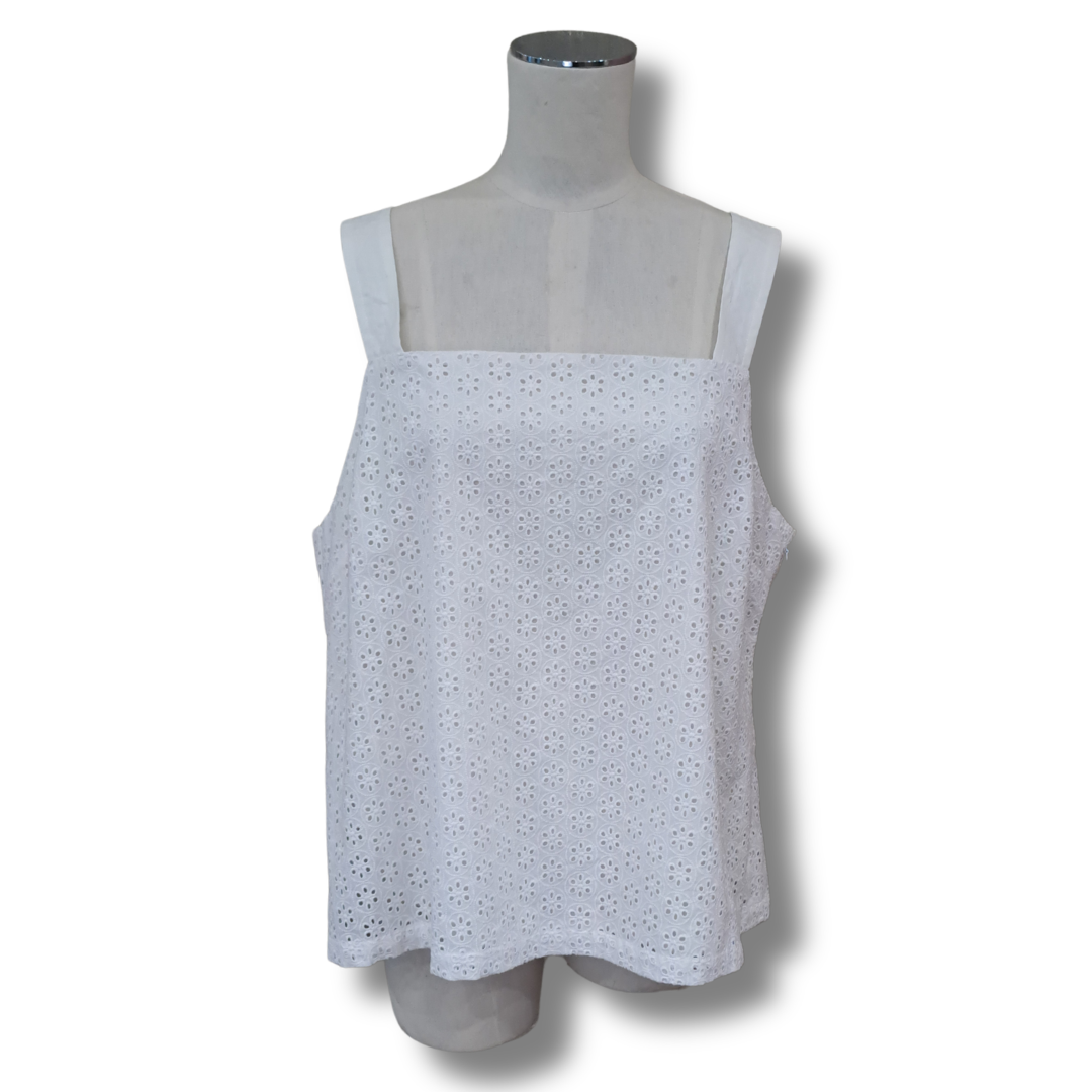 Max - Broderie Anglaise Cami - Size 18 - Front