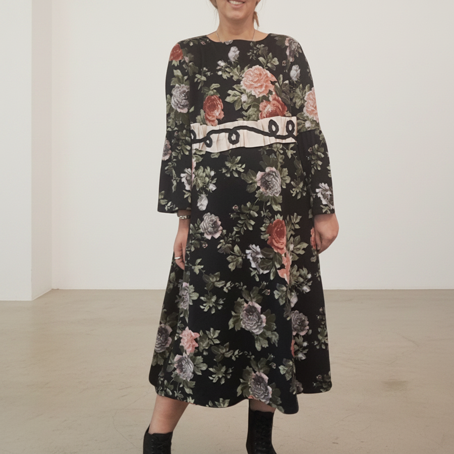 Megan Salmon - Floral Midi Dress - Size 20