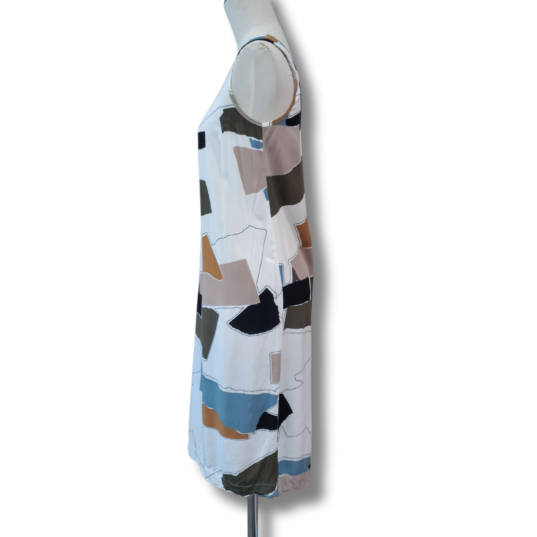Nyne - Printed Shift Dress -Side