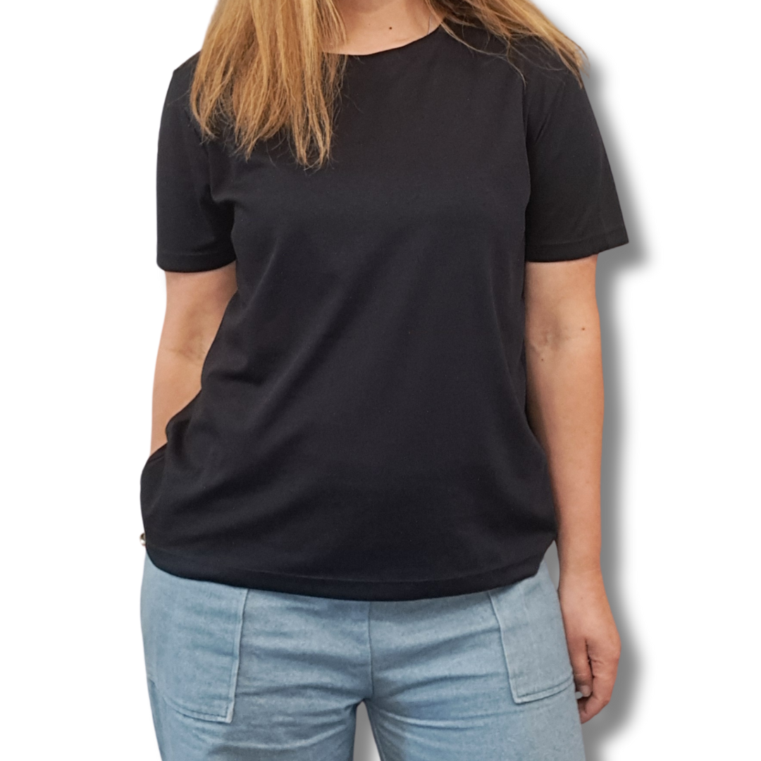 Organic Cotton Tee - Raquel Black - Front