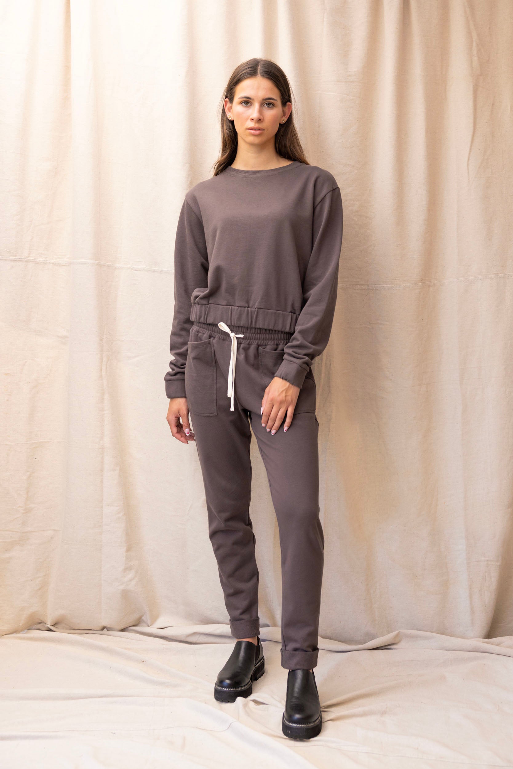 ReCreate - Travel Trackpant Charcoal - Front