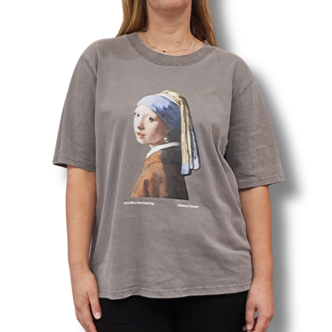 Repertoire - Girl with the Pearl Tee - Size XL - Front