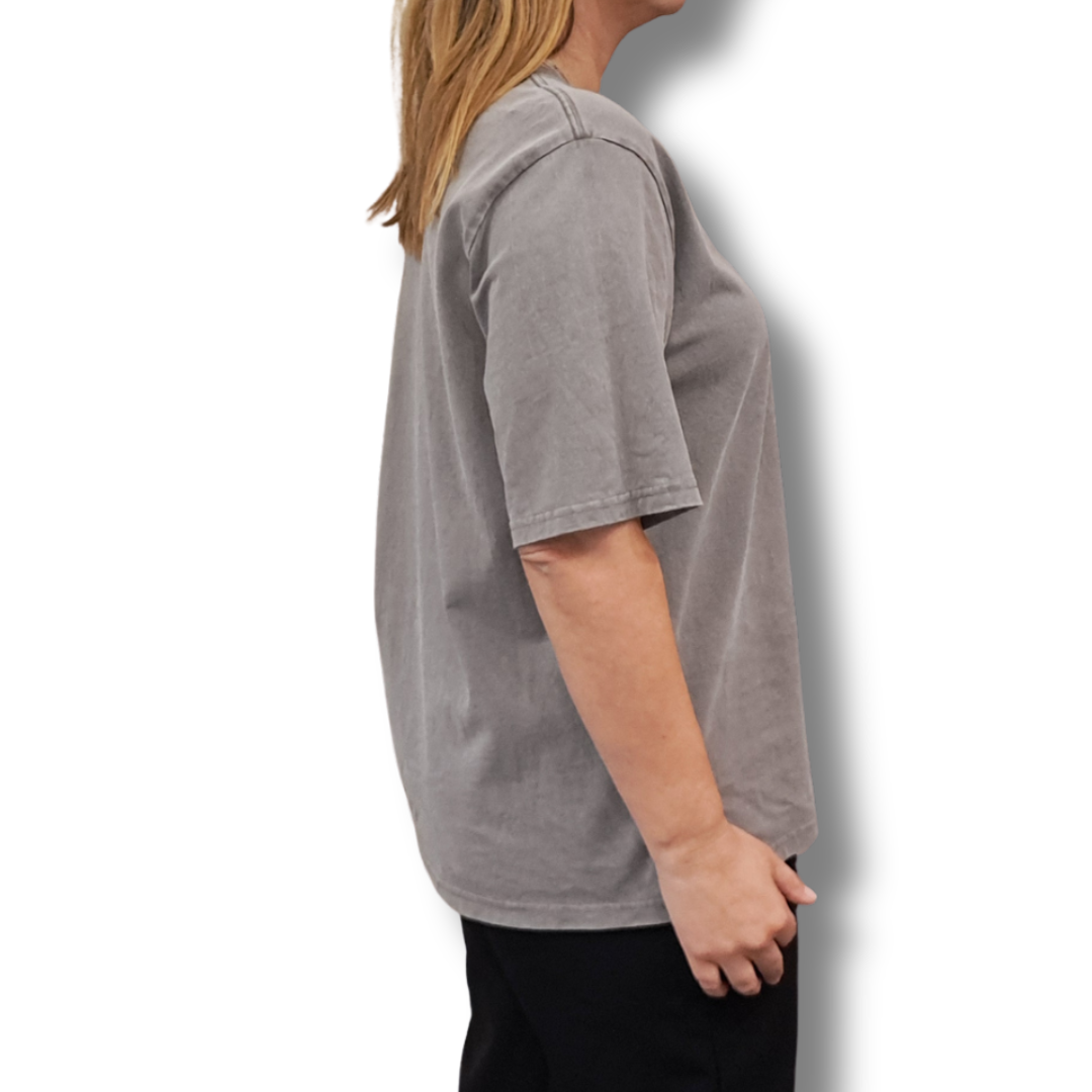 Repertoire - Girl with the Pearl Tee - Size XL - Side
