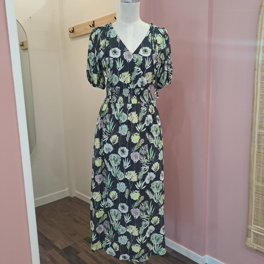 Seeking Lola - Floral Midi Dress - Size 8