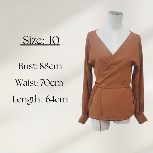 Kilt - Chestnut Wrap Top - Size 10