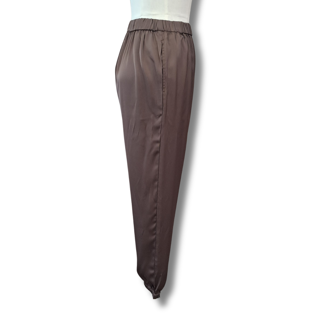 Stella + Gemma - Flat Iron Pant - Size 8 - Side View