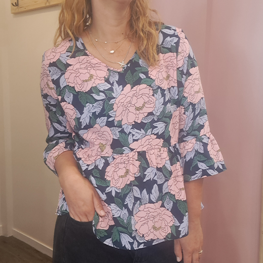 Thing Thing - Floral Top - Size 14