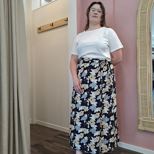 Thing Thing - Floral Wrap Skirt - Size 16