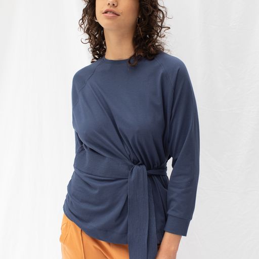 ReCreate - Unbound Top in Soft Navy - Size 10 - BNWT
