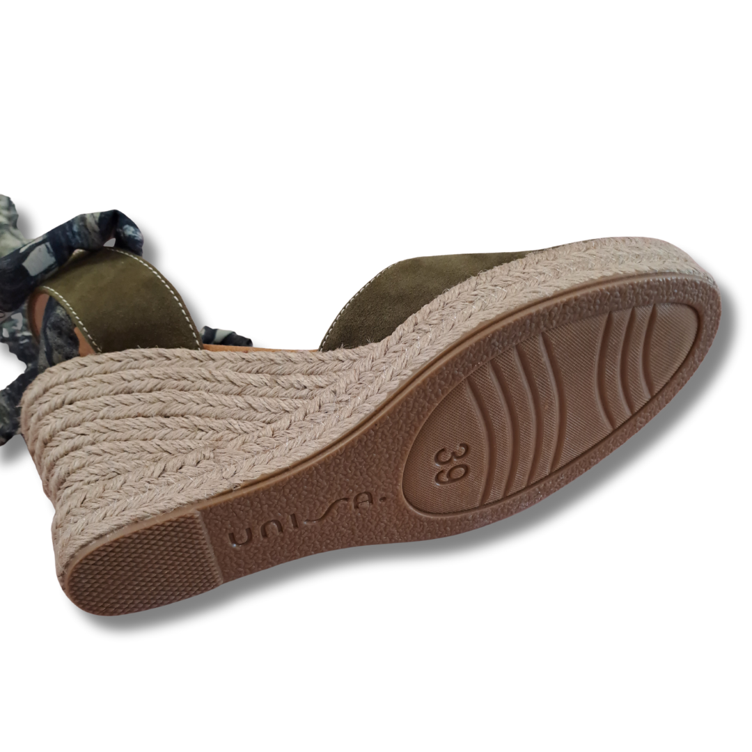 Unisa - Woven Heeled Sandals - Sole View