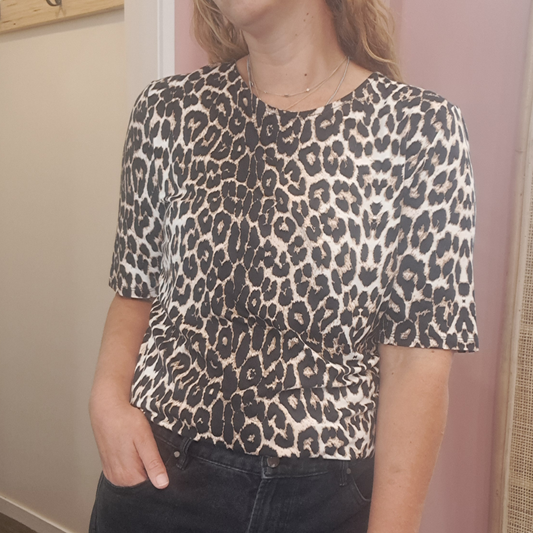 Vassalli - Leopard Tee - Size 14 - BNWT