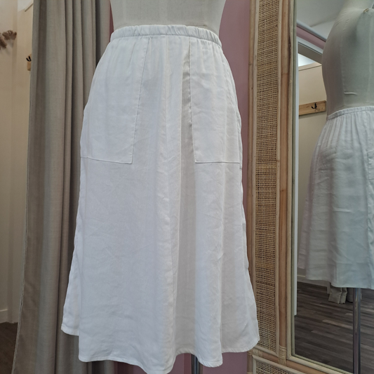 Widdess - White Pocket Skirt